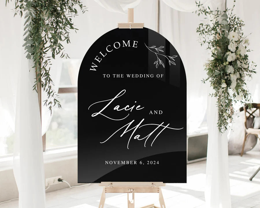 Custom Arch Acrylic Wedding Welcome Sign - Personalized Transparent Ceremony Greeting Board for Elegant Wedding Decor and Events