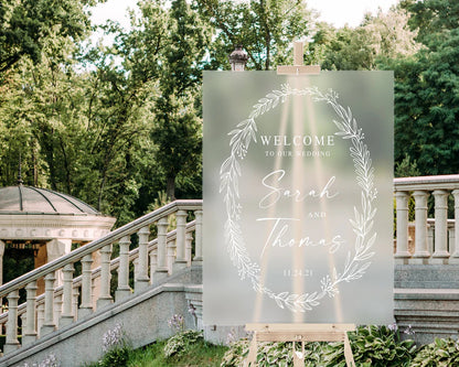Custom Floral Acrylic Wedding Welcome Sign - Personalized Transparent Board with Elegant Flower Design for Wedding Ceremony, Reception, and Events