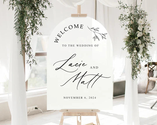 Custom Arch Acrylic Wedding Welcome Sign - Personalized Transparent Ceremony Greeting Board for Elegant Wedding Decor and Events