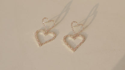 心形镶钻耳环